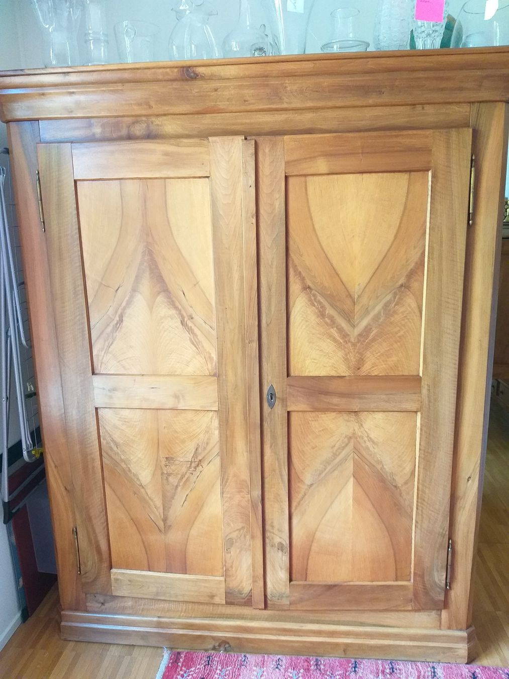 Armoires: Schrank Biedermeier – D'occasion à Magden par utsalk