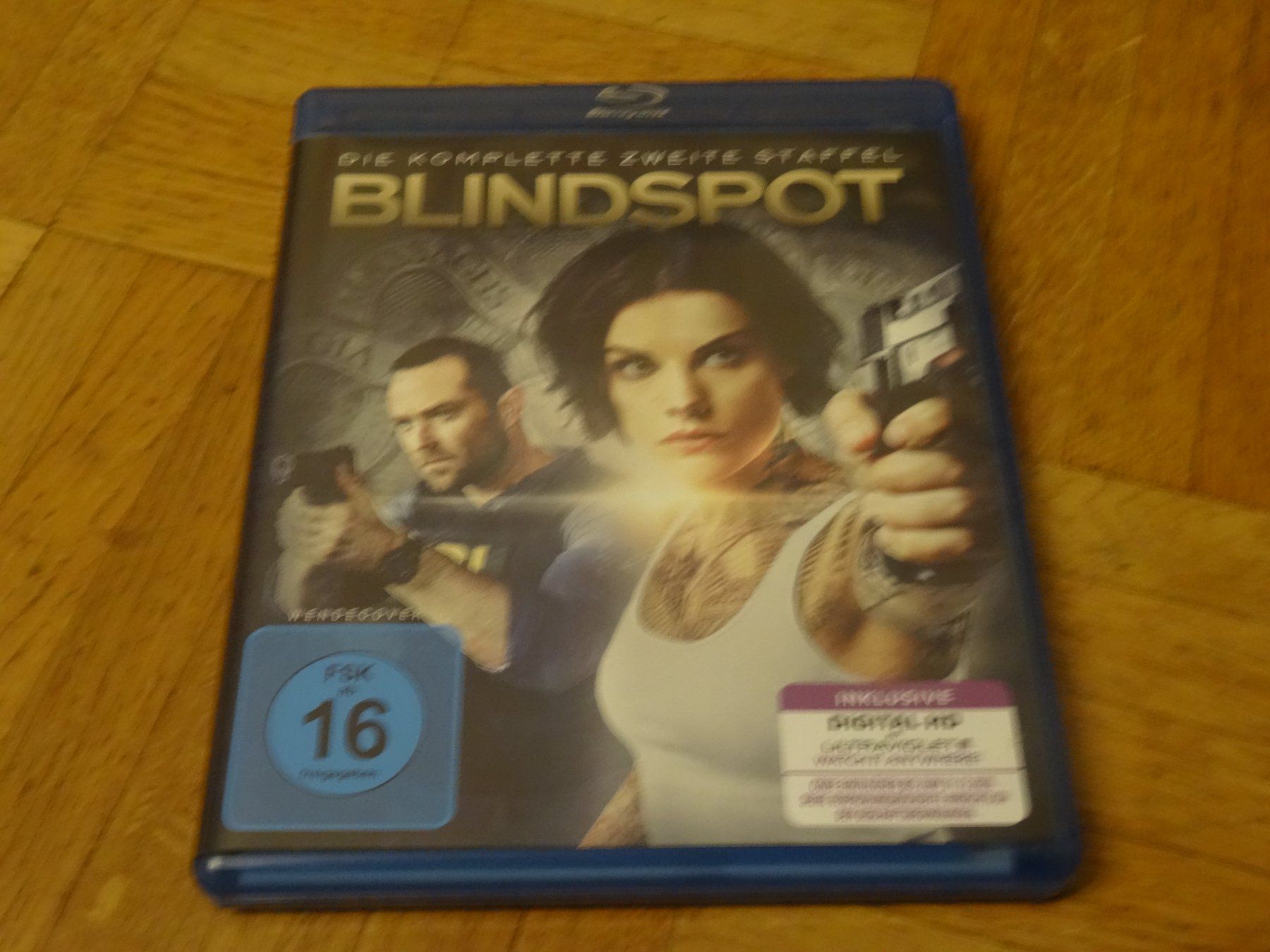 Tutti i DVDs: Blindspot - Die komplette 2. Staffel BLU-RAY – Usato da Olten venduto da Disc-Verkauf