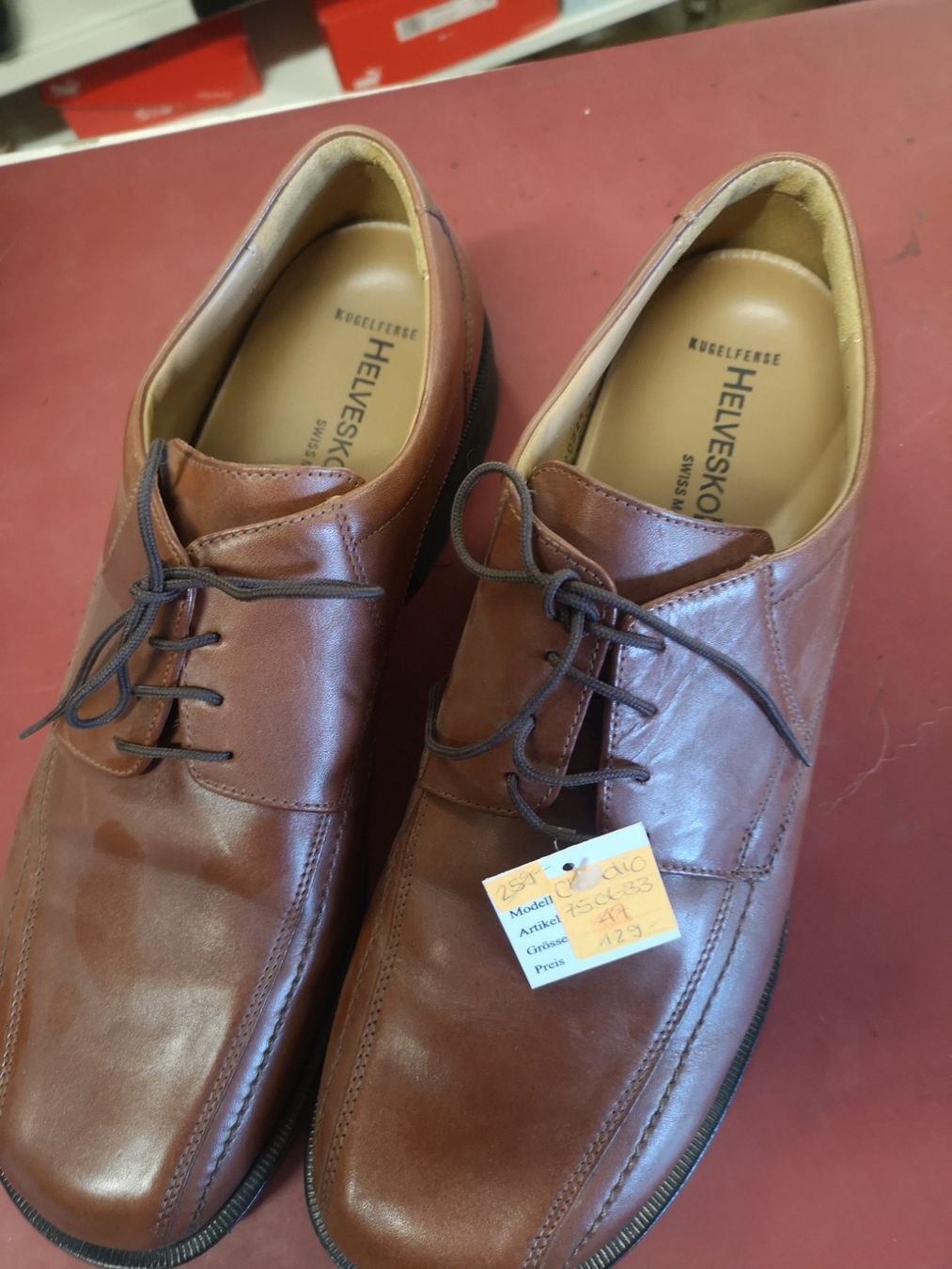 Chaussures hommes: Helvesko – Neuf avec emballage d'origine à Möhlin par Highwaytom 1