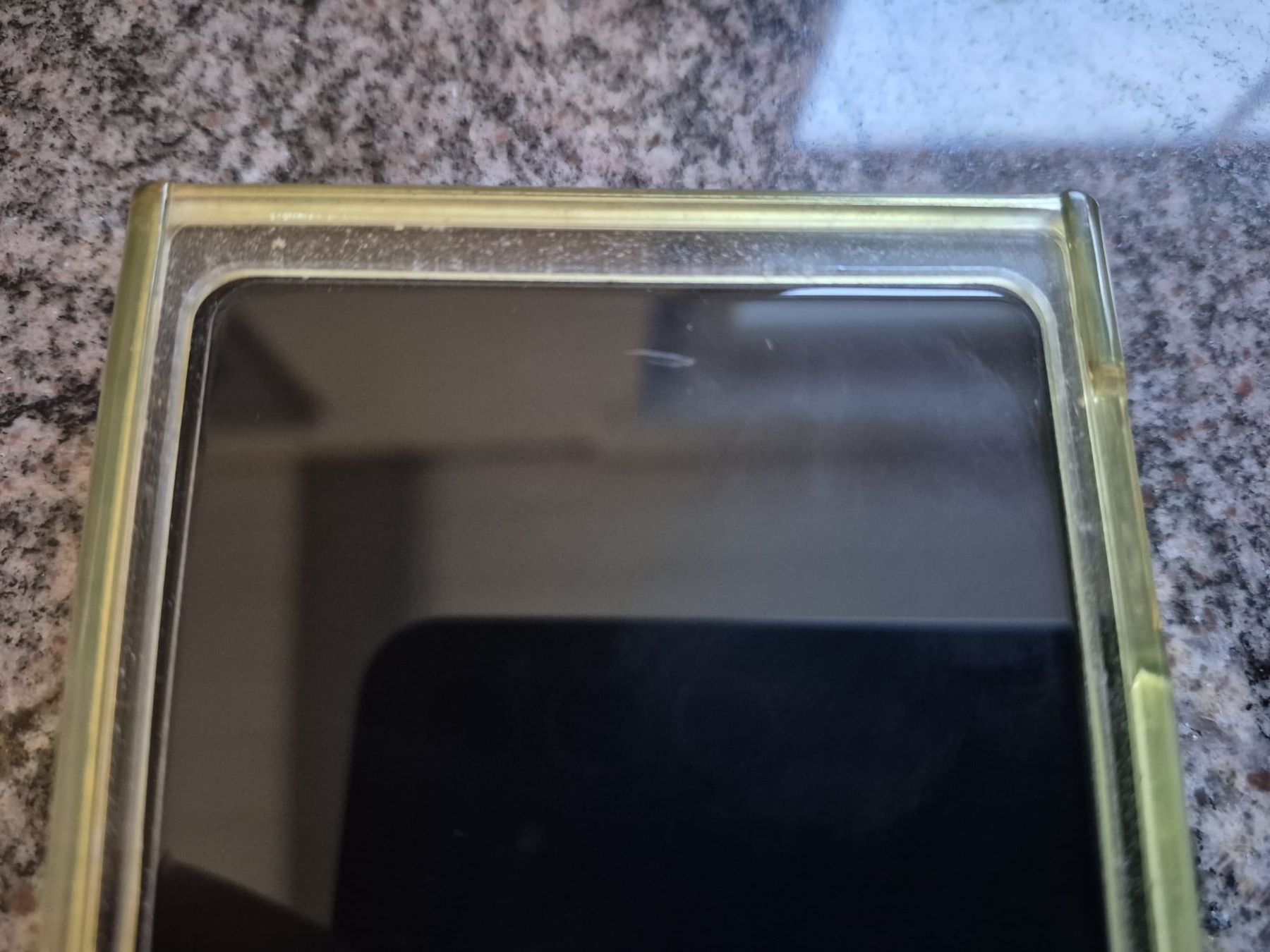 Samsung Telefoni cellulari / Smartphones: Samsung z flip 5 – Usato da dulliken venduto da five66 4