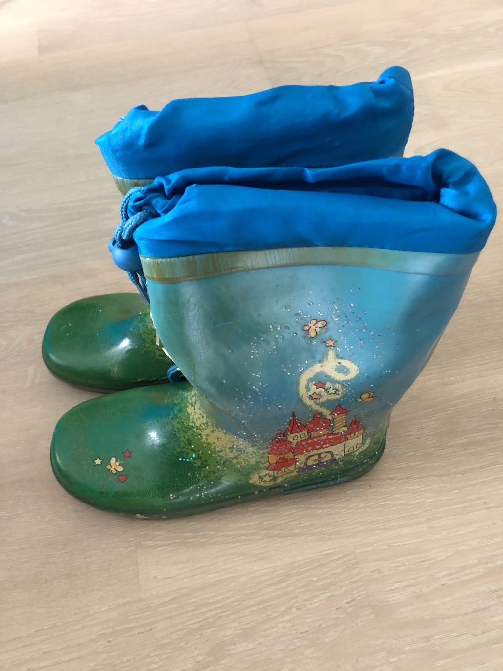 Schuhe für Jungen: Gummistiefel Marke Giesswein - Grösse 34 – Gebraucht aus Thalwil von holoarte 1