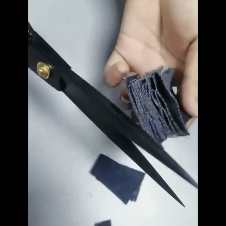 Tutti gli attrezzi: Professionelle Schneiderschere  Edelstahl / Ciseaux Tailleur – Nuovo e nell'imballaggio originale da Minusio venduto da graziano11 5