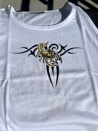 Tanktop Men Gr. L weiss mit Magic Color Effekt, Skorpion