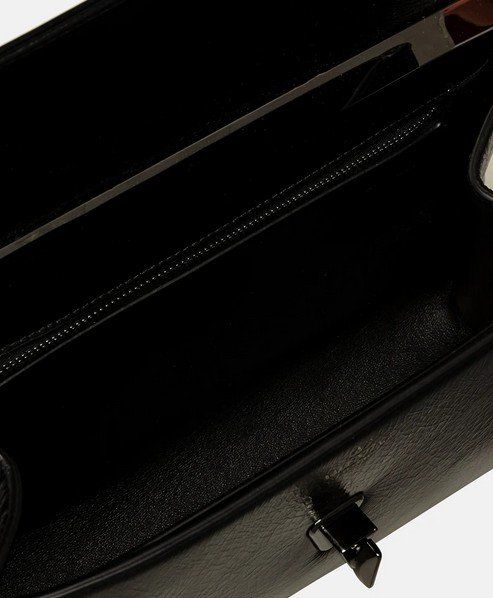 Valentino Borse da donna: Valentino  Leder-Schultertasche – Nuovo e nell'imballaggio originale da Turbenthal venduto da Fashonista 2