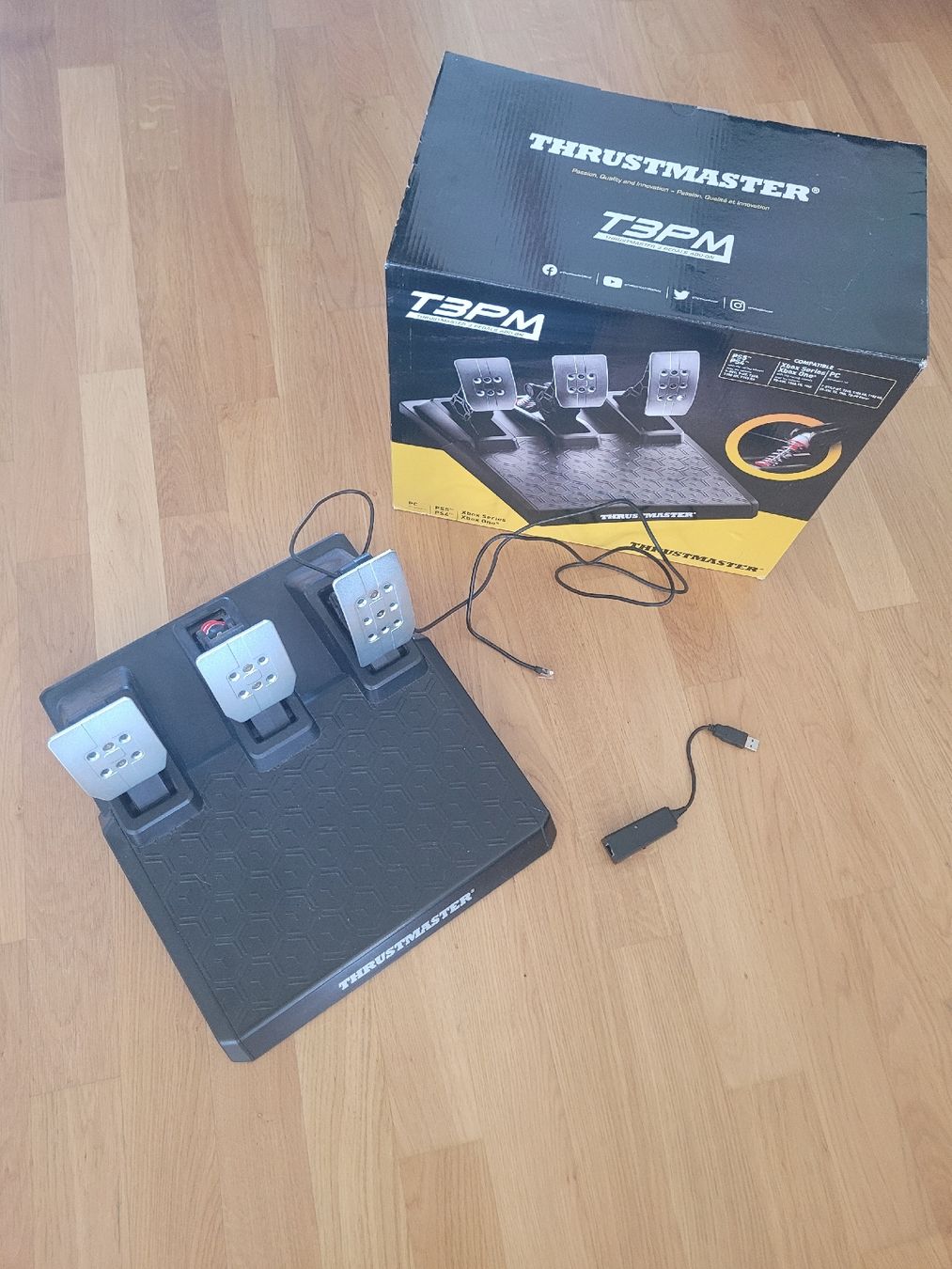 Thrustmaster Controller: Pedales Thrustmaster T3PM – Nuovo (secondo la descrizione) da Thônex venduto da Jankhee