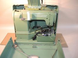 ELNA Nähmaschine Tavaro Supermatic Vintage grün mit Koffer