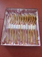 Lot de 12 fourchettes dorées vintage - Élégance à table