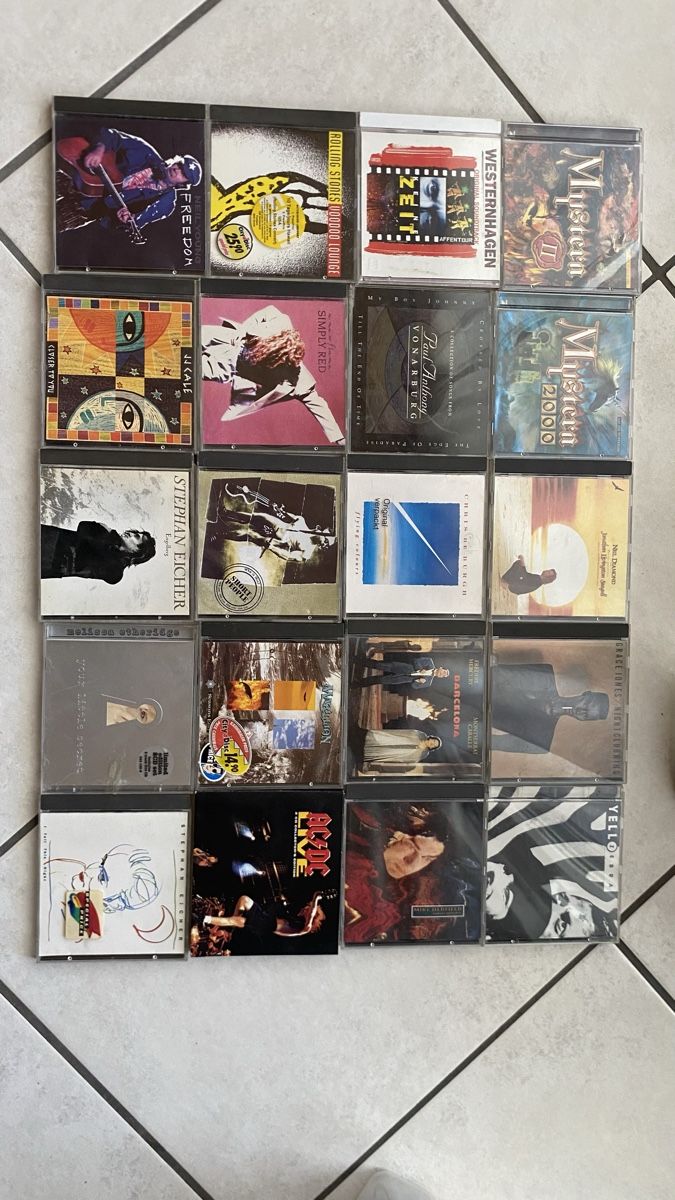 CDs: CD Sammlung - Neil Young, Freddy Mercury, JJCale… – Gebraucht aus Inden von Delocepe