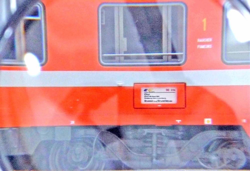 LS Models Modelleisenbahnen: L.S. Models 2103 - 8-tlg. EC96 Iris - Chur-Brüssel - NEU/OVP – Neu und originalverpackt aus Aarau von Uilleannpiper 5