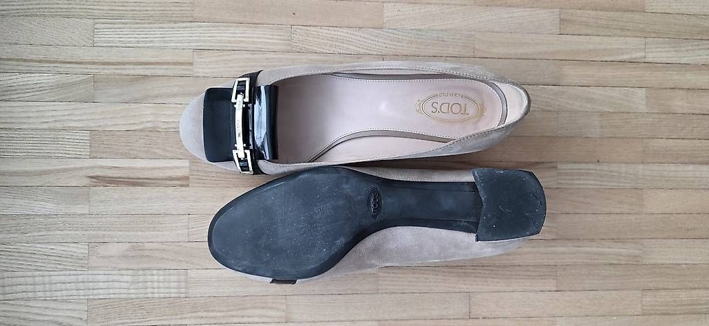 Scarpe da donna: Tod's Damen Pumps Gr. 39 – Usato da Winterthur venduto da Nika.Rock 2