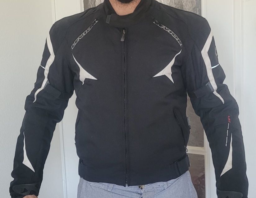 Giacche: Veste moto Levior taille M – Usato da La Chaux-de-Fonds venduto da mar_ts5d 3