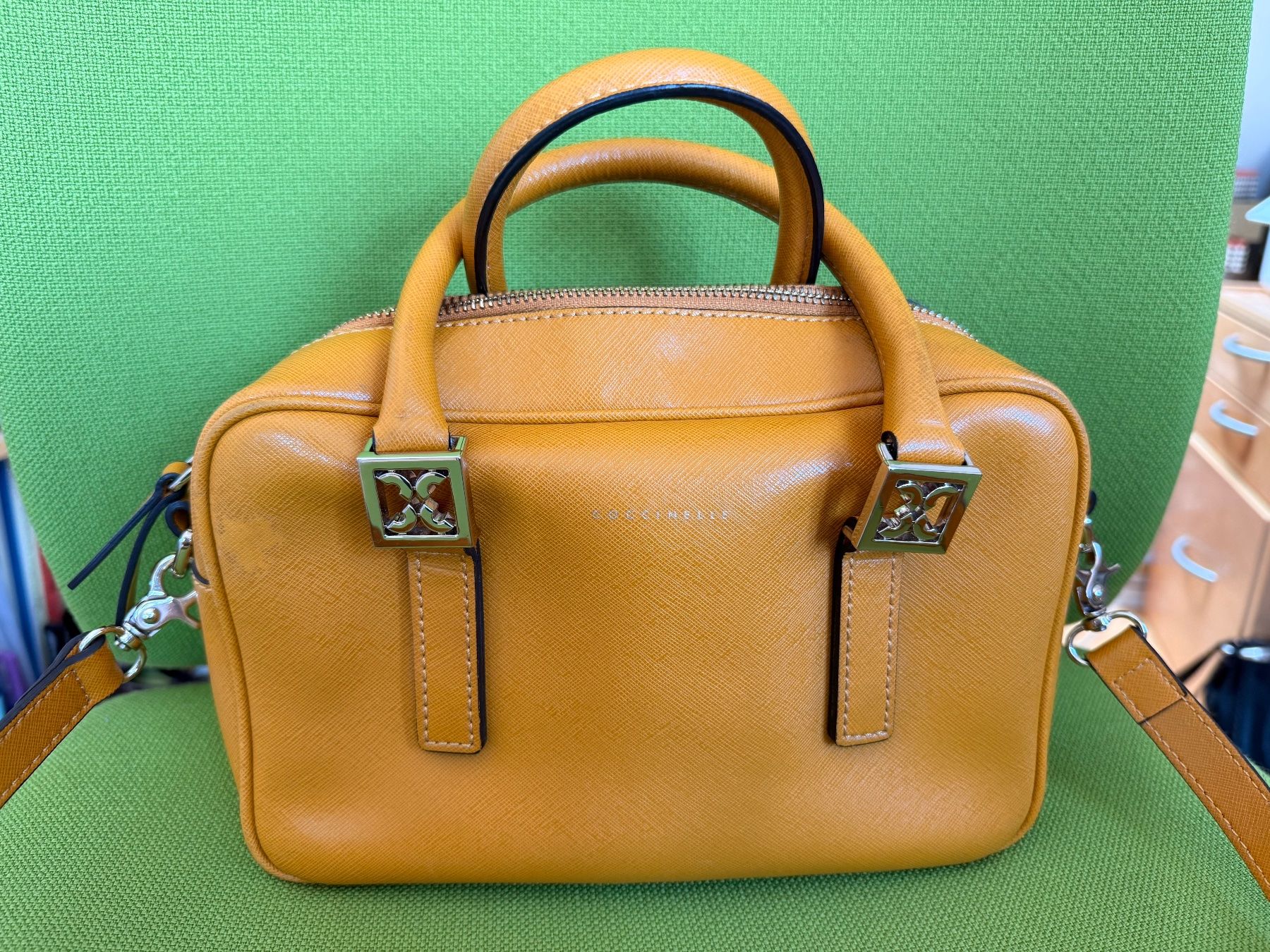 Coccinelle Borse da donna: Kleine Tasche von COCCINELLE – Usato da Frauenfeld venduto da Scleo