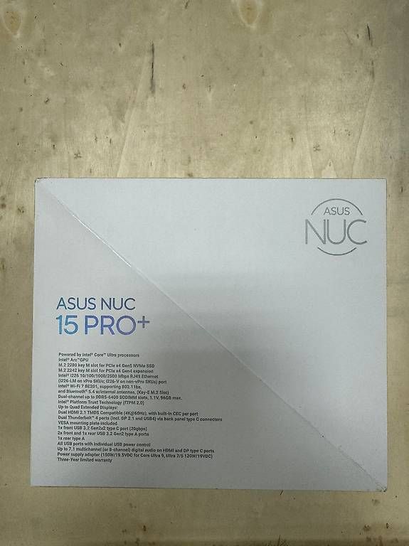 Asus PC: ASUS NUC 15 PRO+ – Usato da Niederhasli venduto da flo_f272