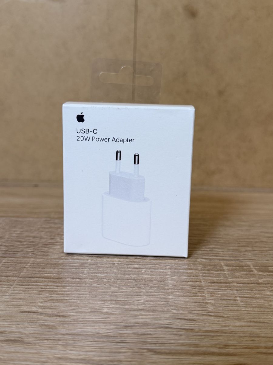 Apple Unità & Adattatore: Adaptateur Secteur Apple USB-C 20W Neuf – Nuovo e nell'imballaggio originale da Lausanne venduto da Piko-piko