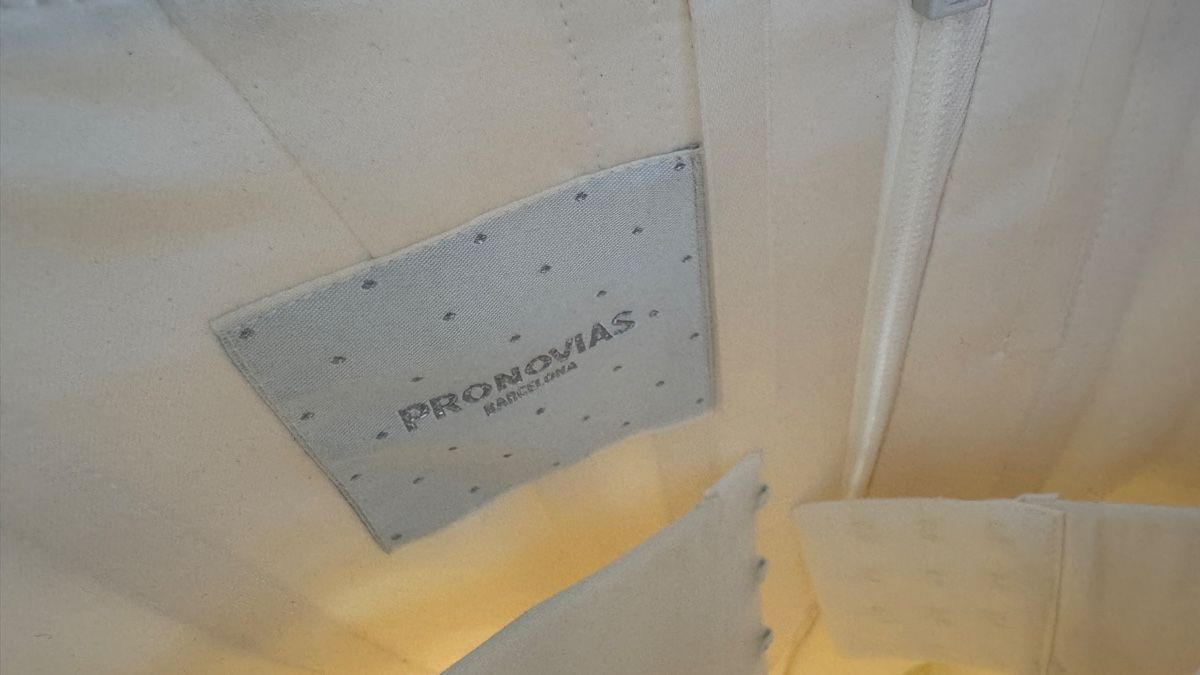 Pronovias Vestiti: hochzeitskleid – Usato da Kreuzlingen venduto da armo2929 6