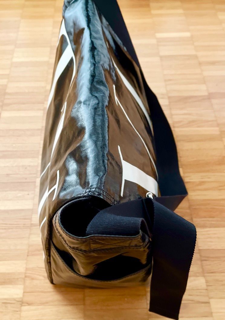 Valentino Borse: VALENTINO tasche – Nuovo (secondo la descrizione) da Zurich venduto da MX1000 6