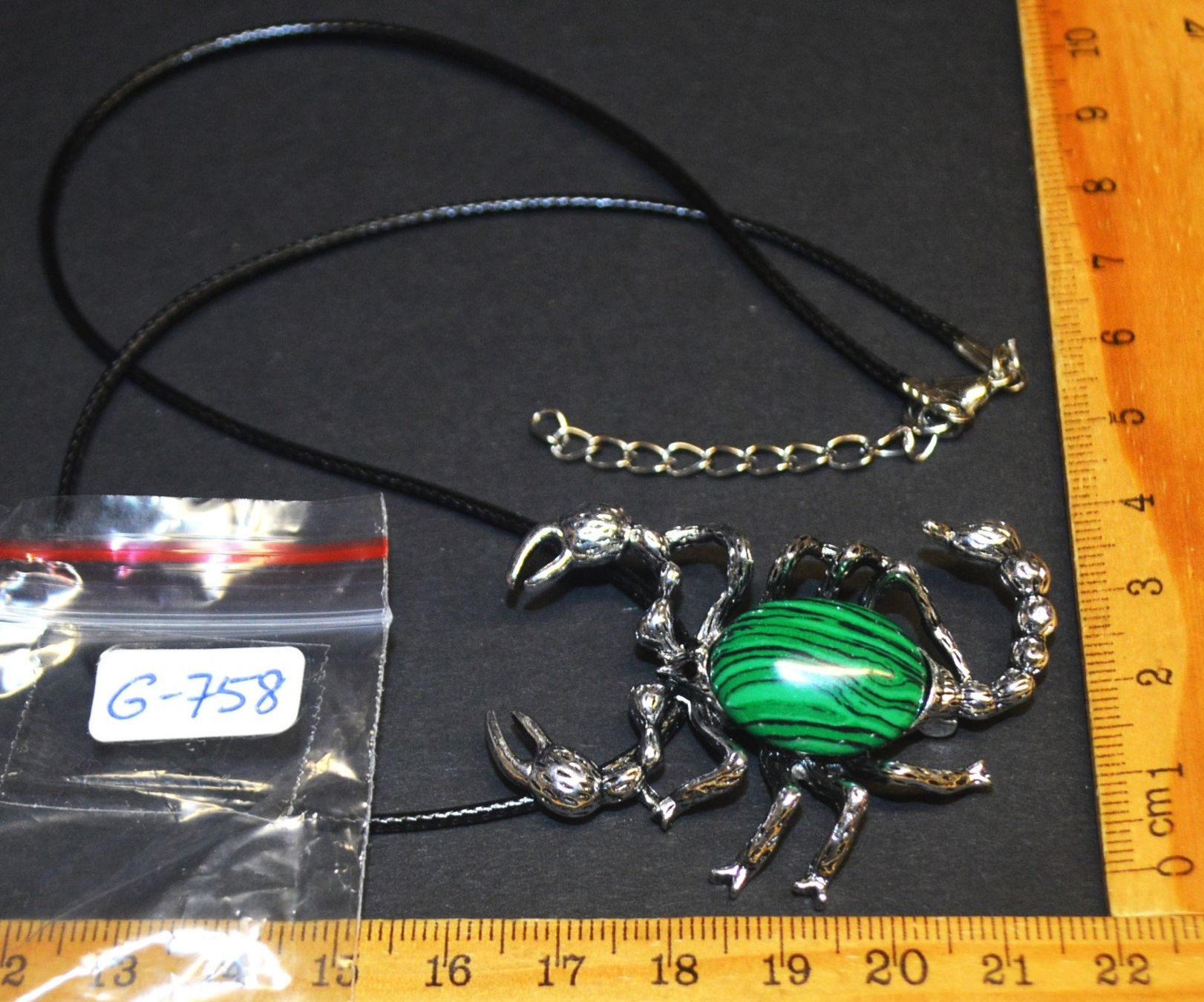 Spille & Fermagli: Brosche oder Halskette - G-758 - Skorpion – Malachit – Nuovo e nell'imballaggio originale da Goldiwil (Thun) venduto da han_v5b7 4