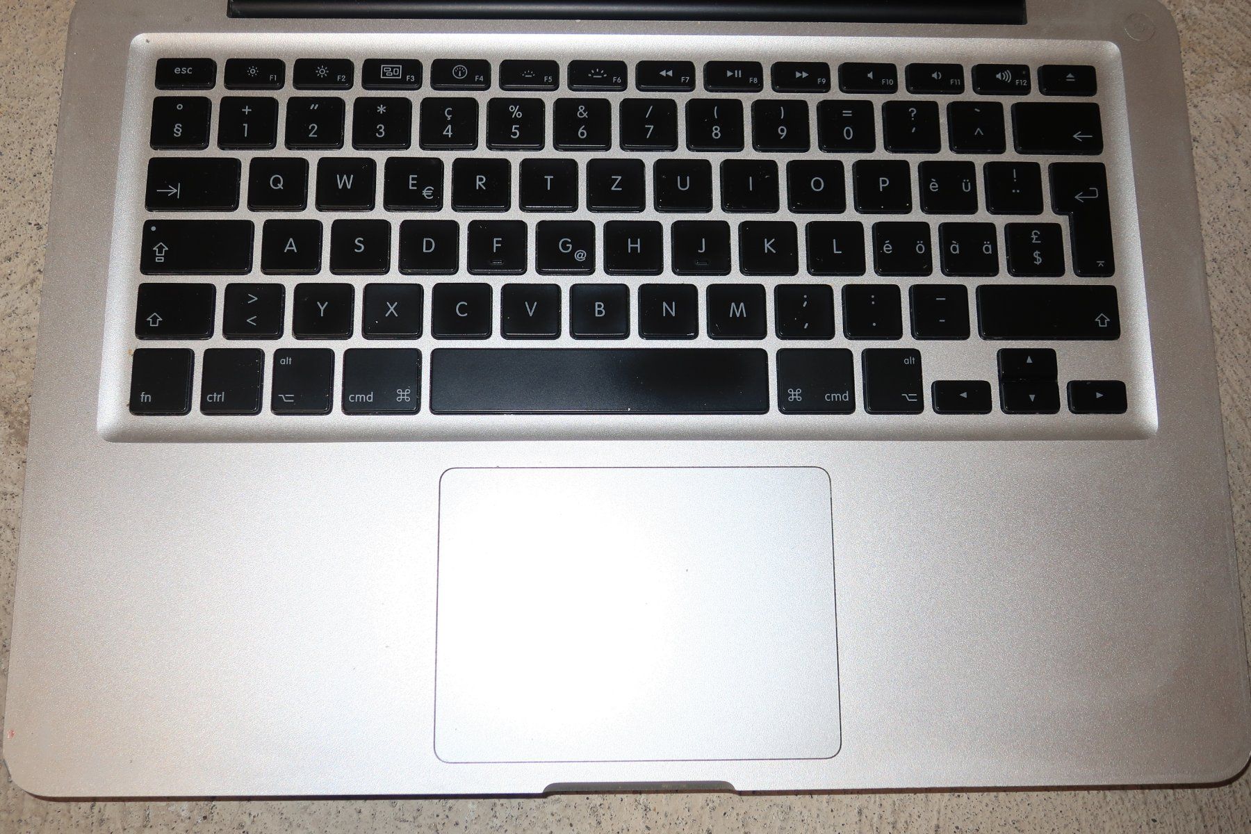 Apple Portables: HEUTE Apple Mac Book Pro 13" DEFEKT – Défectueux à Zürich par dnk_nrd8 3