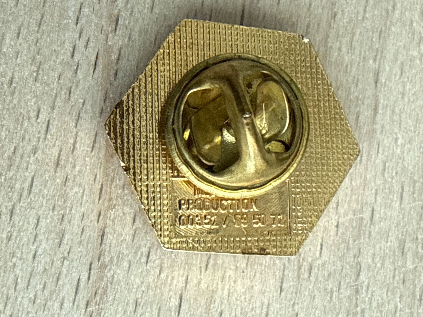 Plaketten & Abzeichen: Pin FLTL – Gebraucht aus Glattbrugg von Schweigmatt 1