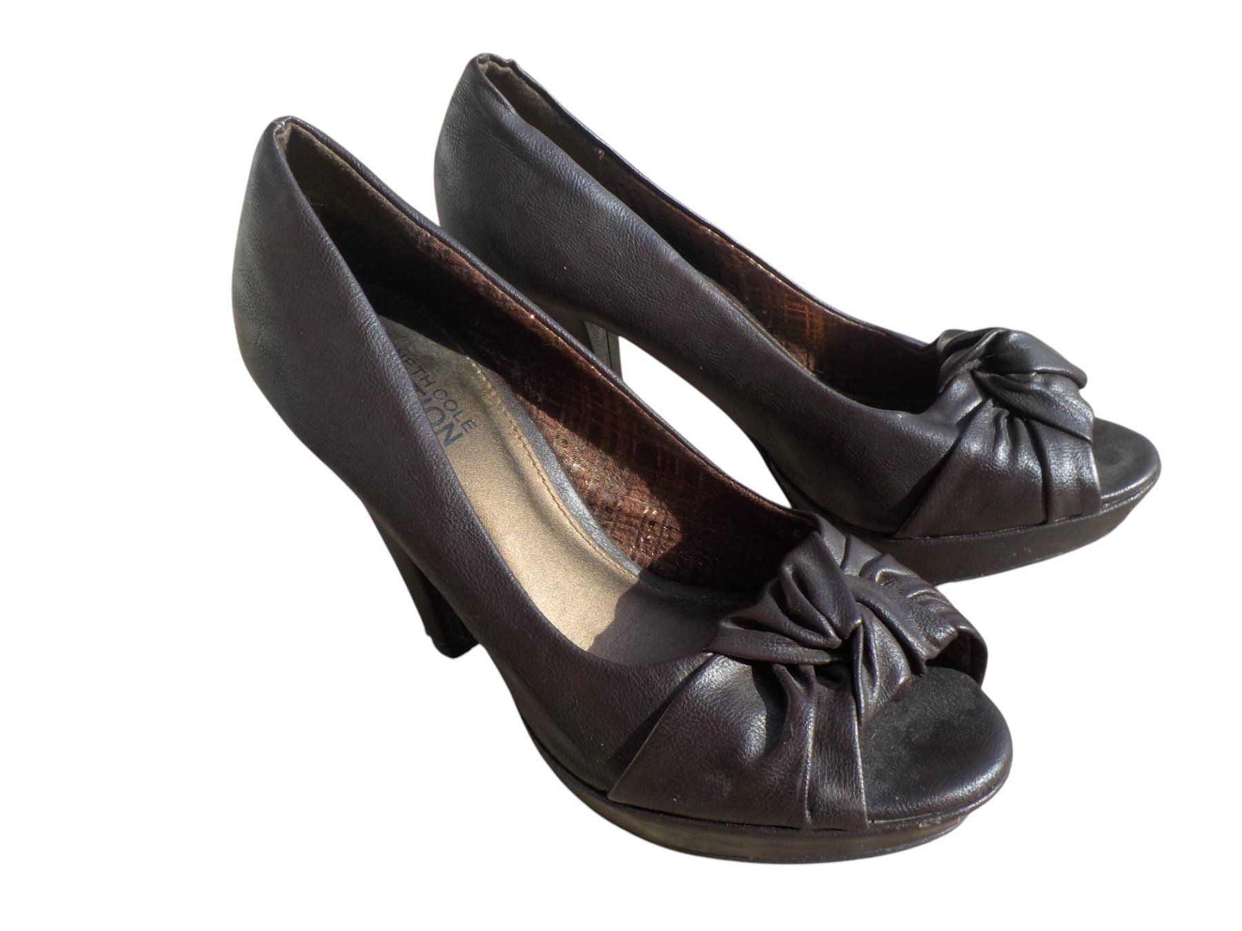 Scarpe da donna: Pumps dunkelbraun Gr.38 – Usato da Mörschwil venduto da wunderkiste44 5