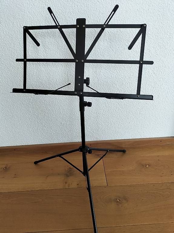 Supporti per strumenti musicali & leggii: Notenständer – Usato da Schwyz venduto da rap_z7ny 3
