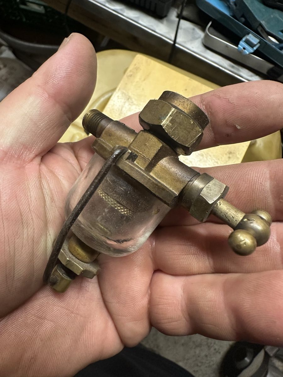 Alle Autoersatzteile: Kraftstofffilter  kraftstoffhahn Rex  oldtimer trakor usw – Gebraucht aus Visp von Sonnenblume1965 1