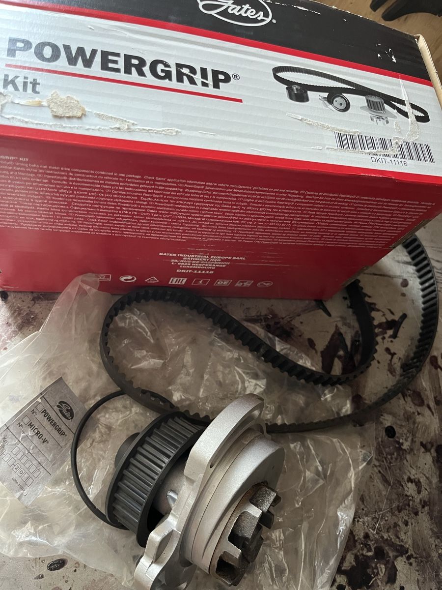 VW Toutes les pièces auto: Wasserpumpe vw Polo – D'occasion à Teufen AR par gia_lk2f 2
