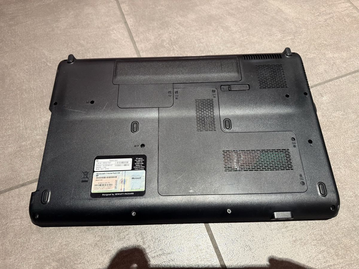 Compaq Notebooks: Compaq Presario CQ71 – Defekt aus Claro von KarinS84 2