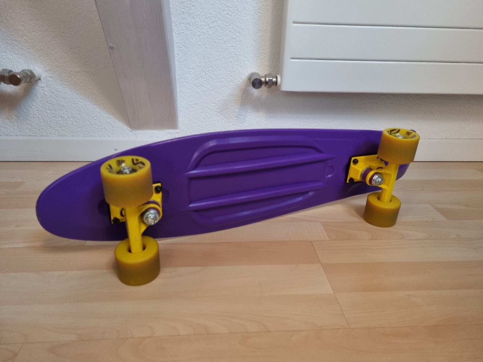 Slide Skateboards: Pennyboard violett-gelb – Usato da Langenthal venduto da van_tm9l 2