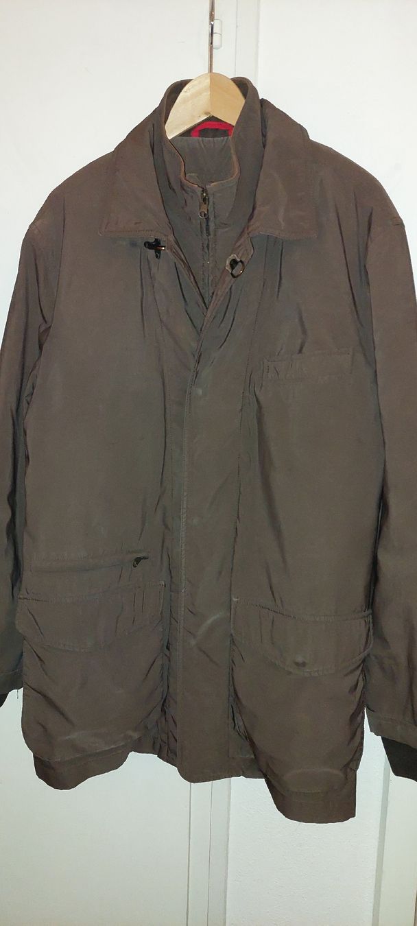 Fay Giacche: FAY veste L marron classique avec déchirure – Usato da Orpund venduto da Biennerome 7