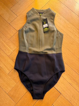 Maillot de bain Speedo thermique neuf