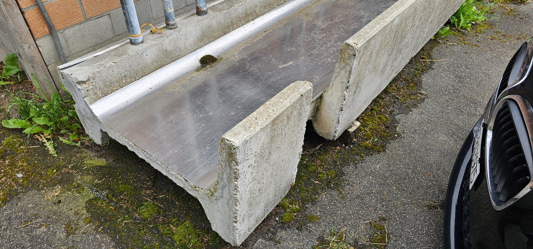 Futter: Futtertisch – Gebraucht aus Bolligen von tfs 2