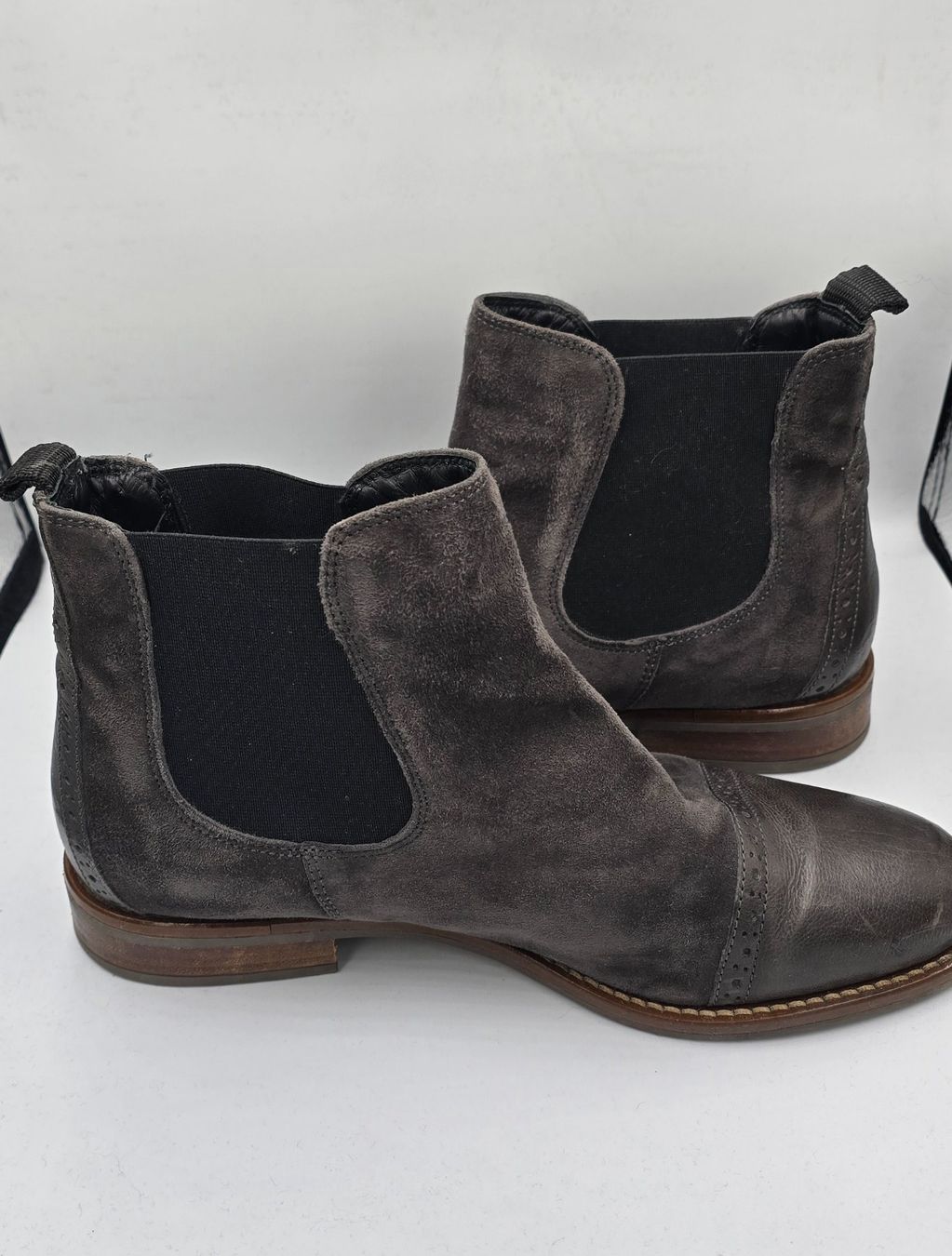 Scarpe da donna: stiefelette / bottine in schlammgrau grösse 39 – Usato da Linden venduto da Rsushi 2