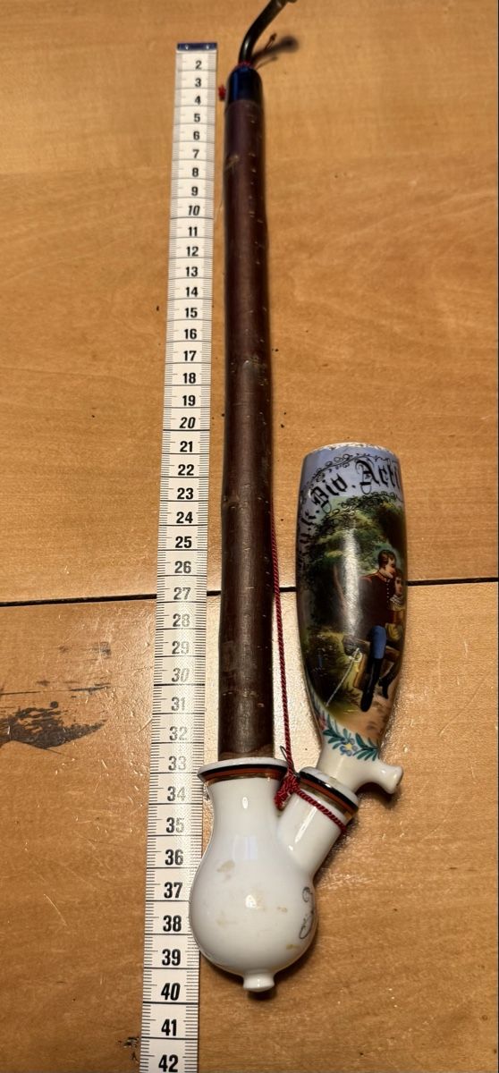 Pipe & Accessori: Magnifique pipe ancienne peinte à la main – Usato da Les Bayards venduto da aout