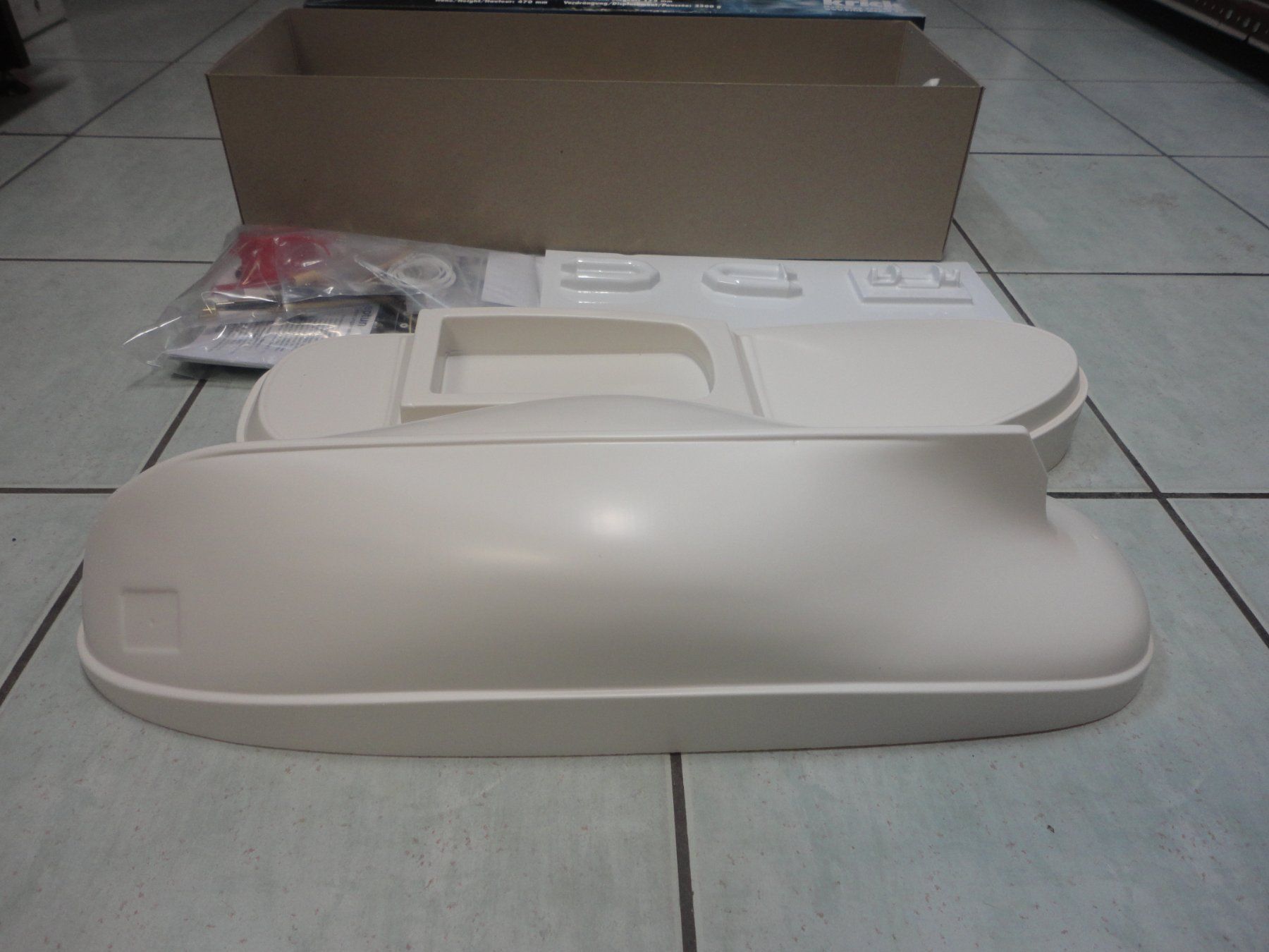 Robbe RC Modellbau: Hafenschlepper Neptun – Neu und originalverpackt aus Horgen von RcModell 6