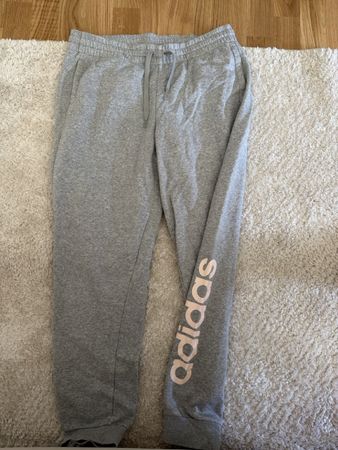 Adidas pantalon de jogging gris logo rose