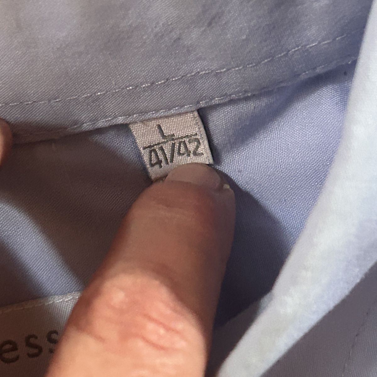 Camicie: Hannes B. Hemd Hellblaues Grösse 41/42 – Usato da Laufen venduto da belleskulptur 4