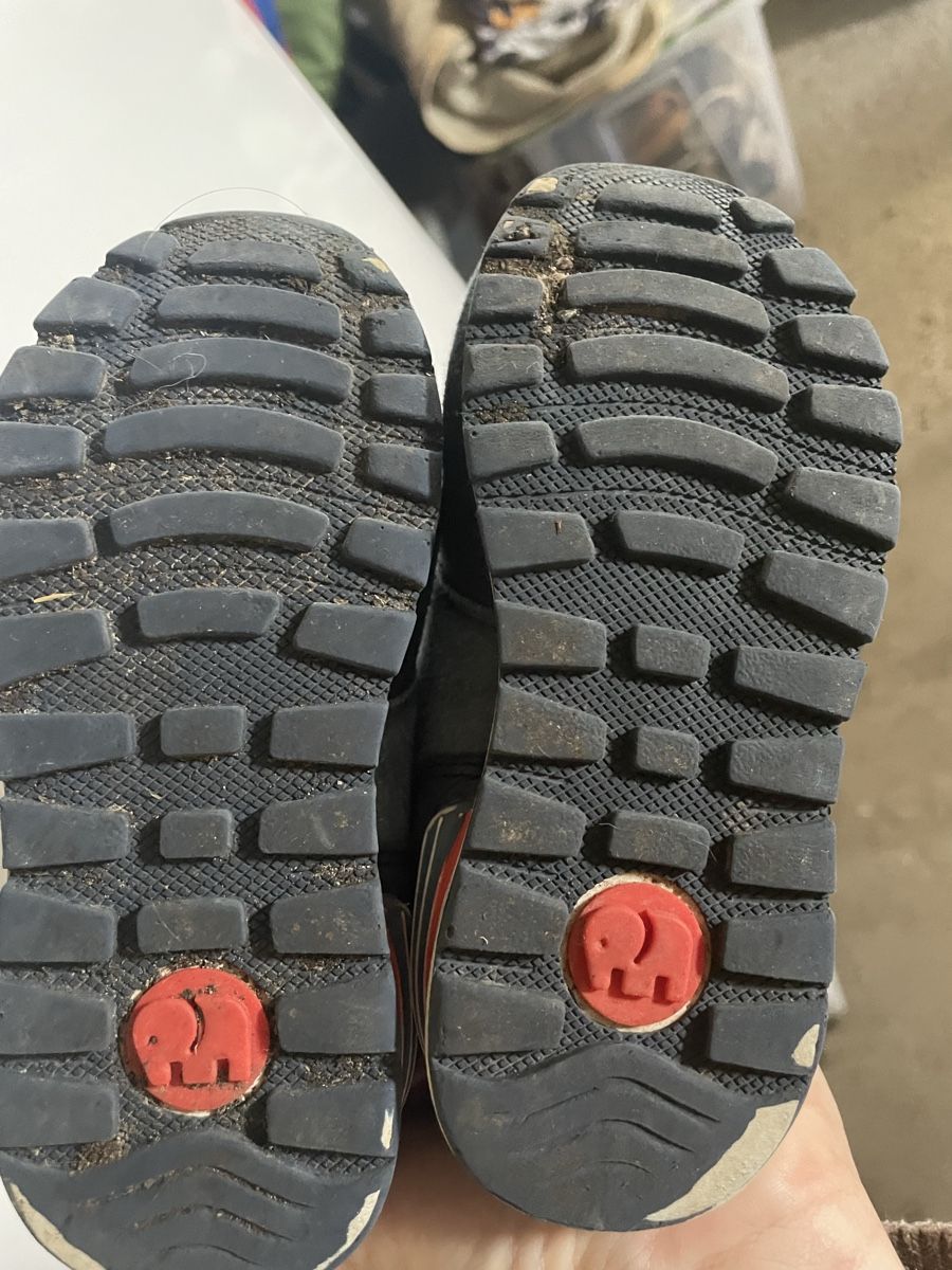 Elefanten Schuhe für Jungen: 3 Schuhe in Grösse 24 – Gebraucht aus Rheinklingen von Wandita 6