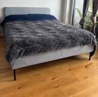 IKEA bed frame plus mattress 140x200