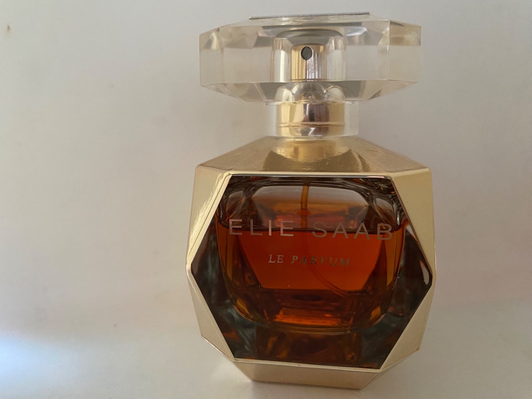 Elie Saab Parfum & Eau de Toilette: Eau de parfum Eclat d'Or Elie Saab 50ml – Gebraucht aus Bouveret von wes_7zll 1
