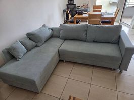 Divano / Sofa ad angolo azzurro chiaro