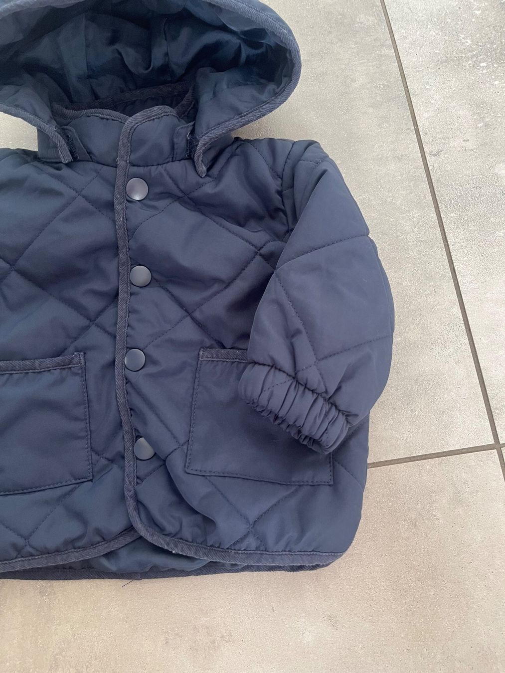 H&M Vestes & Manteaux: H&M, Steppjacke, Übergangsjacke, dunkelblau, Gr. 68 – D'occasion à Mollis par Miss_Dresses 2