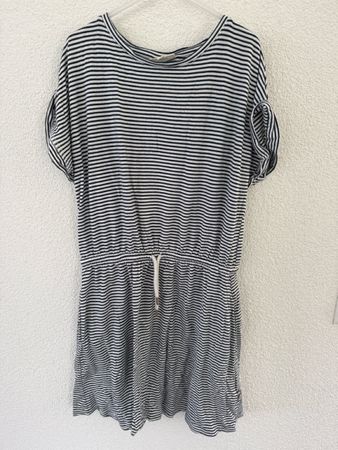 Pomp de lux Kleid gestreift Grösse 134/140