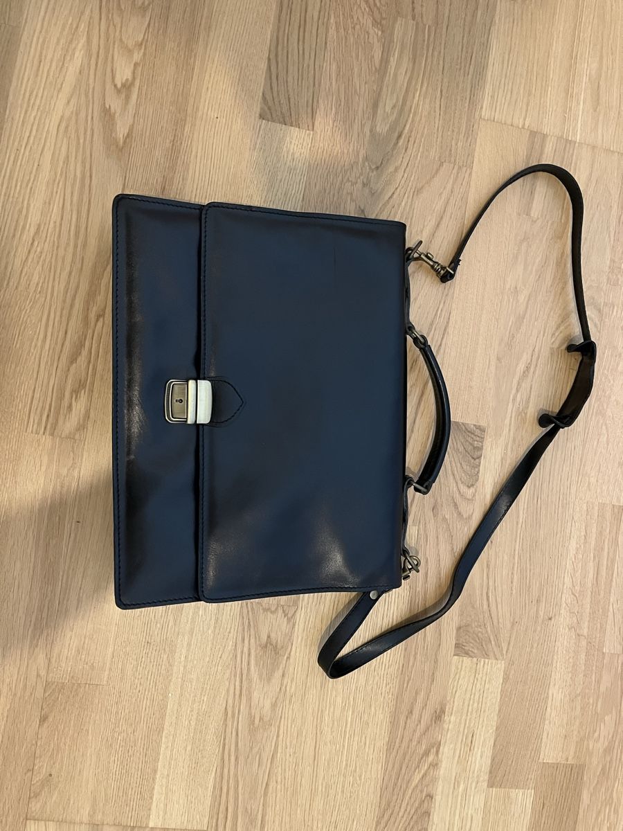 Koffer & Taschen: Leather Briefcase Black With Shoulder Strap Used – Gebraucht aus Kilchberg ZH von dom_mp8q 1