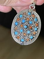 Pendentif tibétain vintage 925 pierres turquoise/corail 3,5