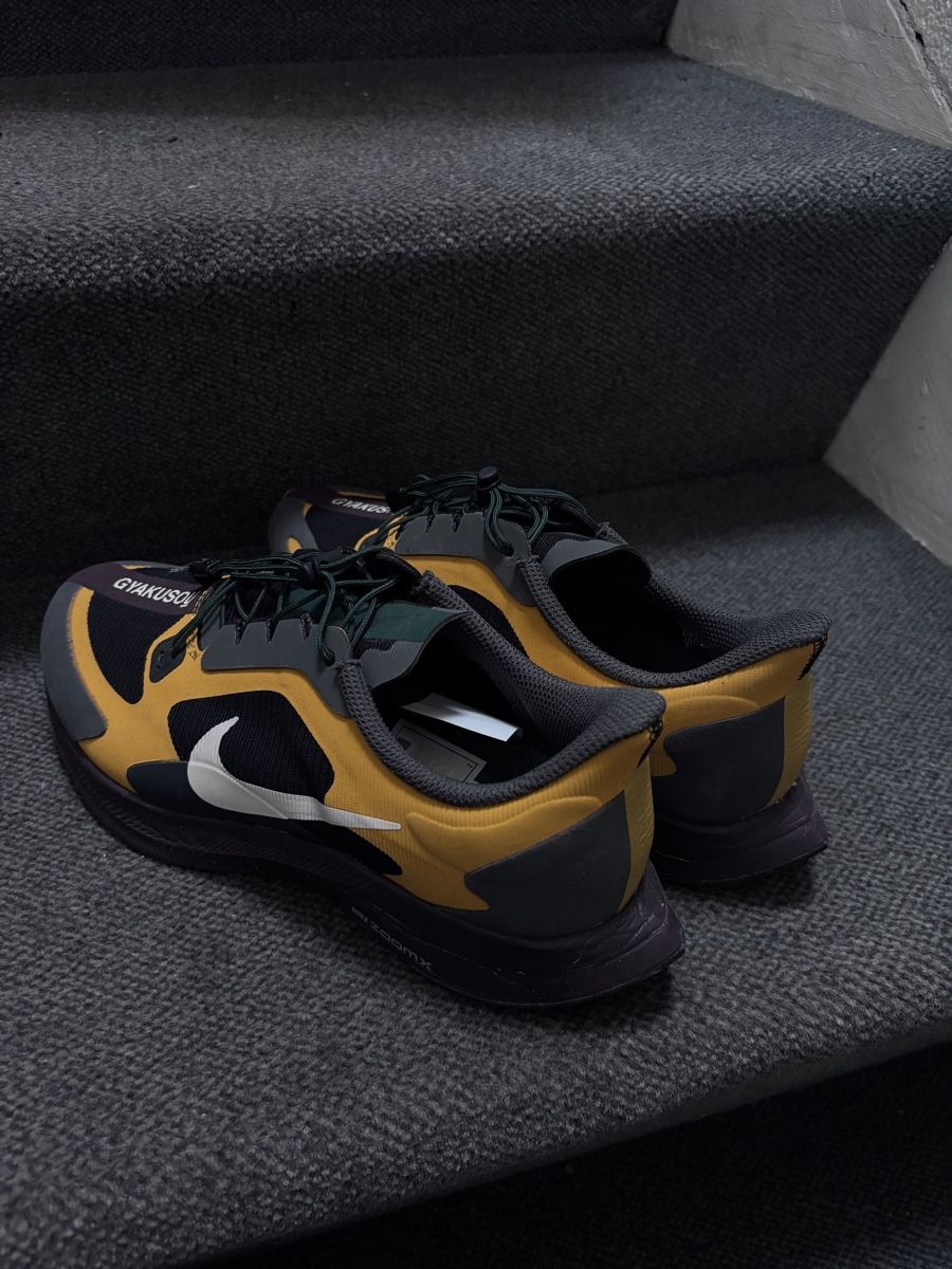 Nike Scarpe da donna: Nike - gyakusou by undercover lab – Usato da Zürich venduto da Hanna-Hadorn 3
