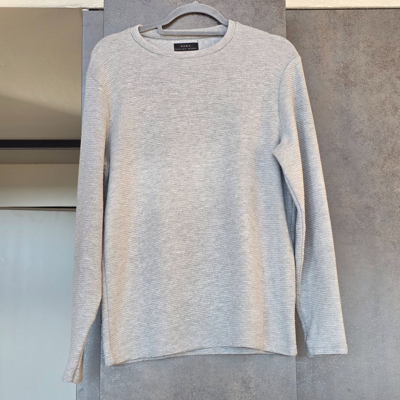 Zara Maglioni & Felpe: 🐸 ZARA MEN PULLOVER M GRAU QUERGERIPPT – Usato da Môtier (Vully) venduto da Frogs