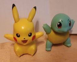 Pokemon Badespielzeug Set Pikachu Schiggy - Top Zustand!