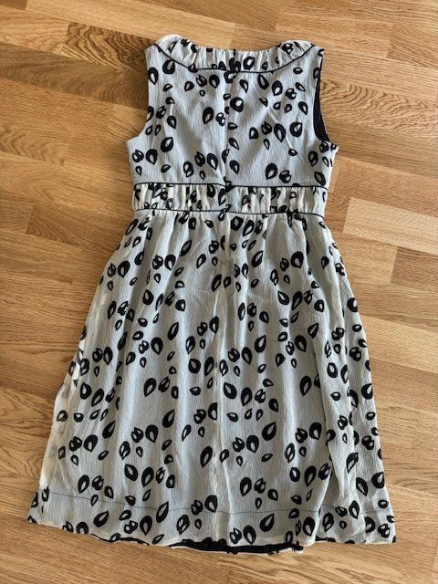 Kleider: Elegantes Kleid Gr 34 cue – Gebraucht aus Wabern von adamovski 1