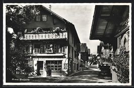 Brienz, Ortspartie mit Haus Sculptures e